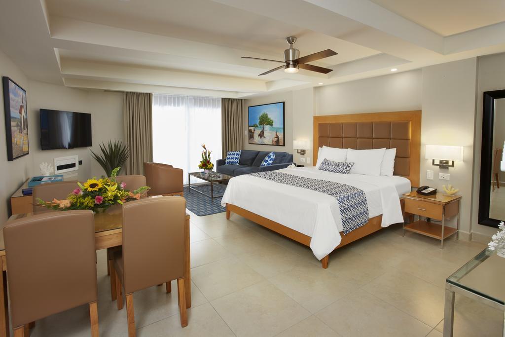 Divi Dutch Village Beach Resort Palm Beach Exterior foto
