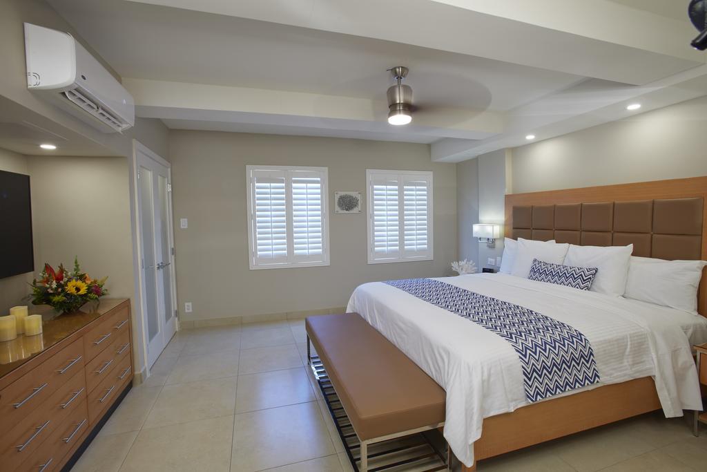 Divi Dutch Village Beach Resort Palm Beach Exterior foto