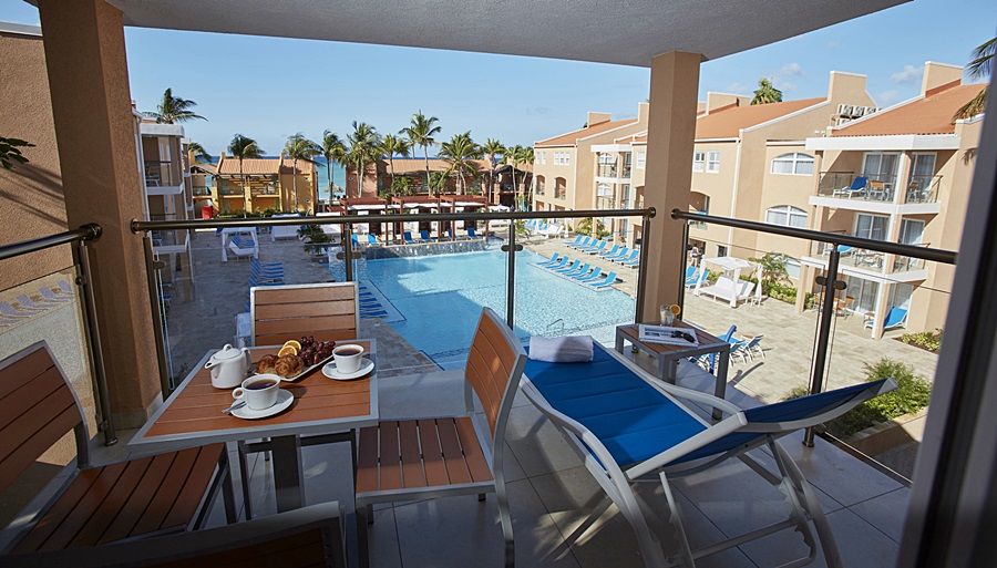 Divi Dutch Village Beach Resort Palm Beach Exterior foto